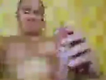 Bigdaddyfrogfaced  live sex cam