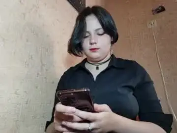 Emergencyexitt  live sex cam