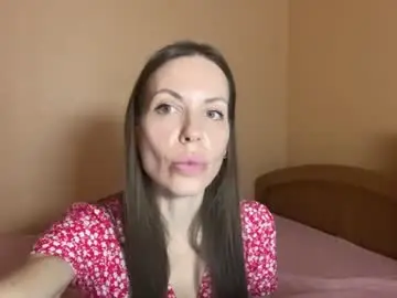 Hazelmuse  live sex cam
