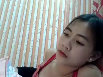Hottiest_babe4u  live sex cam