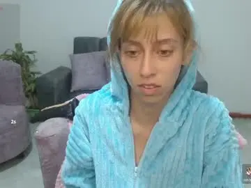 Kitty_seducction  live sex cam