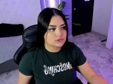 Martina_saenz1  live sex cam