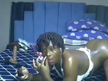 Melanin_moon  live sex cam