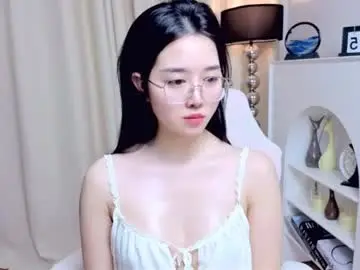 Miu99999  live sex cam