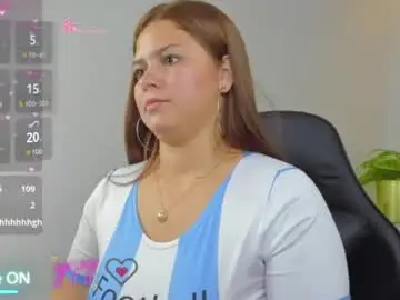 Naiara30_  live sex cam