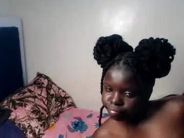 Petitebeautyy  live sex cam