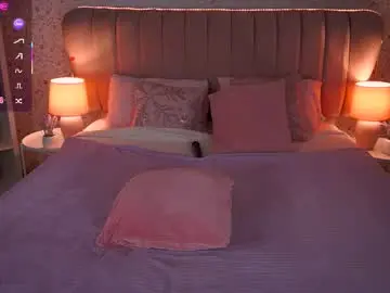 Virgniagibson  live sex cam