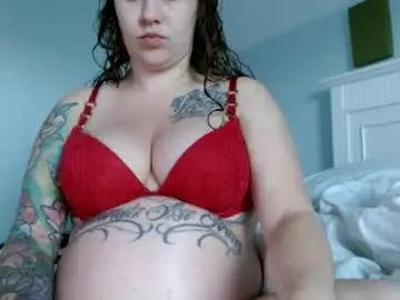 Yournewbigmama  live sex cam