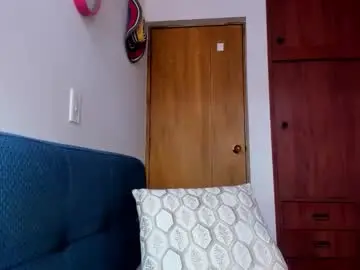 Alexa_latina  live sex cam