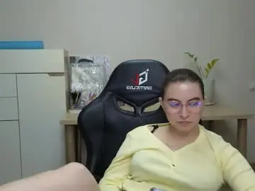 Alice_________________________  live sex cam