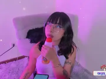 Arya_line  live sex cam