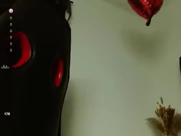 Aurora_wish  live sex cam