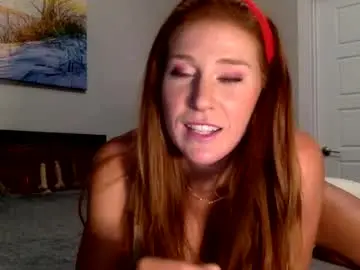 Cherry_sinn  live sex cam