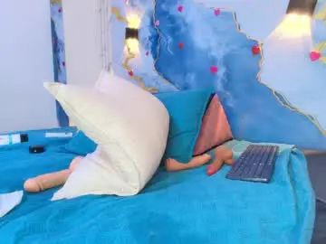 Crystal_love08  live sex cam