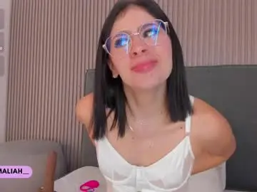 Dasha_b  live sex cam