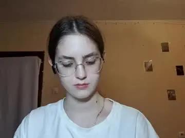 Elmeraurora  live sex cam