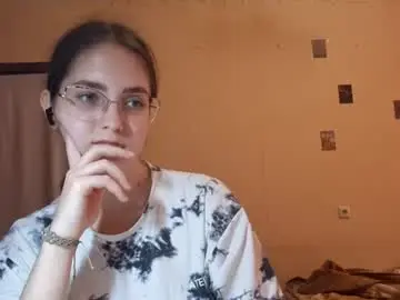 Elmeraurora  live sex cam