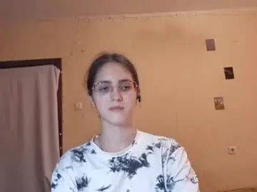 Elmeraurora  live sex cam