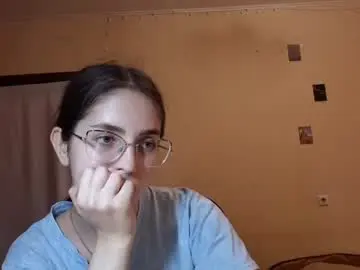 Elmeraurora  live sex cam