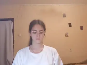 Elmeraurora  live sex cam