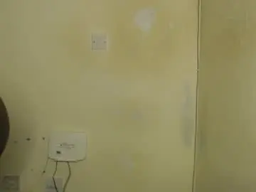 Freaky_ass  live sex cam