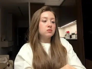 Garnetvardaro  live sex cam