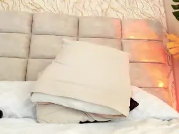 Ginasalanne  live sex cam
