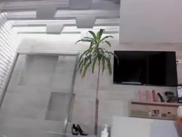 Haylenpark  live sex cam