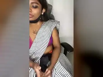 Itz_amisha  live sex cam