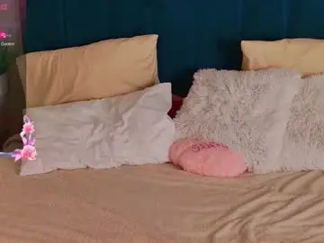 Juicypussyclub  live sex cam