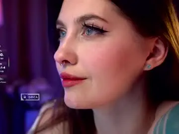 Kittybay_  live sex cam