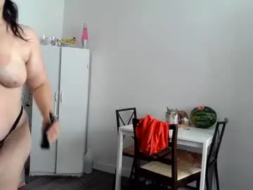 Kittyymaze  live sex cam