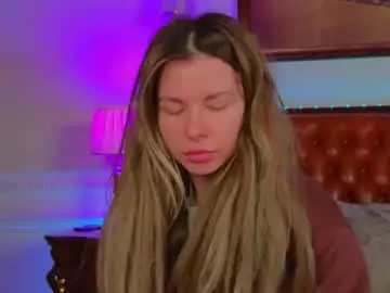 Lunarishi  live sex cam