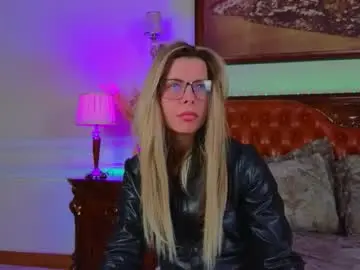 Lunarishi  live sex cam