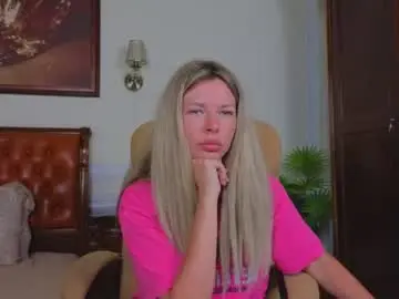 Lunarishi  live sex cam