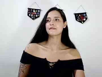 Lyla205  live sex cam