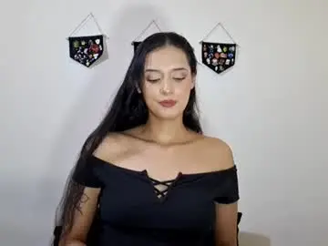 Lyla205  live sex cam