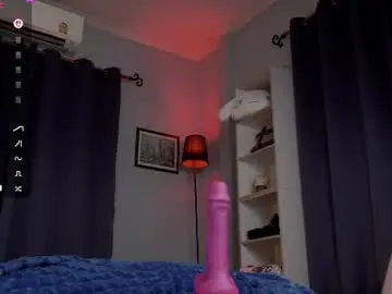 Plumpahpeach  live sex cam
