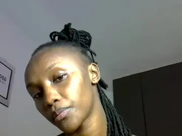 Prettygee21  live sex cam