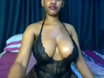 Queen321850  live sex cam