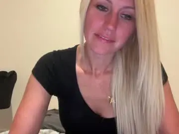 Smexxii93  live sex cam