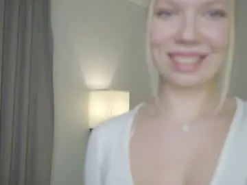 Sunniset  live sex cam