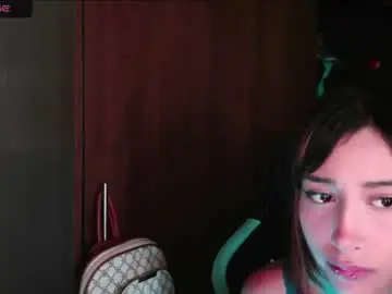 Themetalpetal  live sex cam