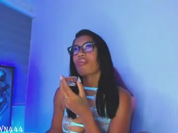 _naomibrown_  live sex cam