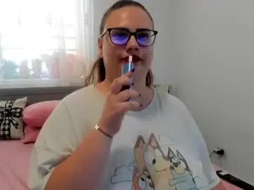 Amiravyxen  live sex cam
