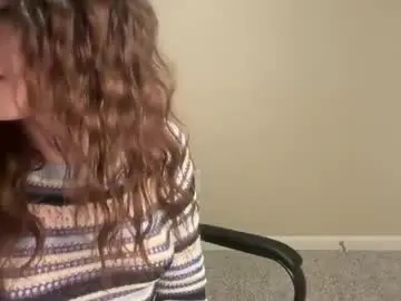 Kr3amykay  live sex cam