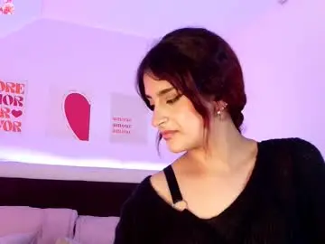 Liliith_savett  live sex cam