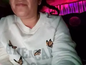 Lusciouslibra82  live sex cam