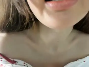 Novaaskyy  live sex cam
