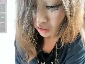 Novaaskyy  live sex cam